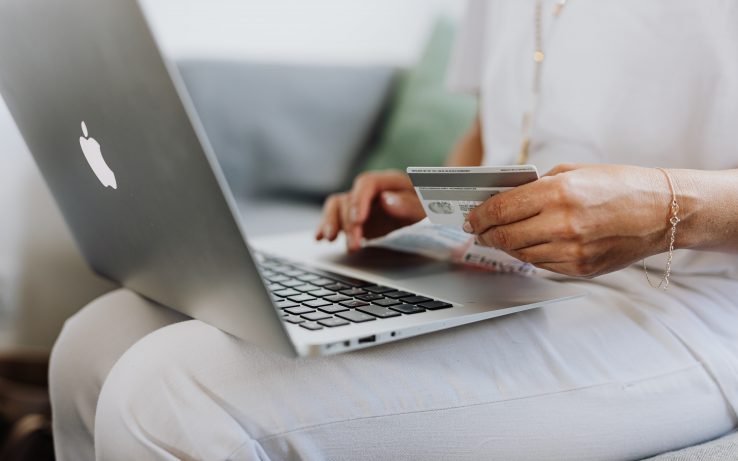 Pourquoi connecter votre logiciel de caisse à votre site e-commerce est la meilleure décision que vous prendrez en 2023
